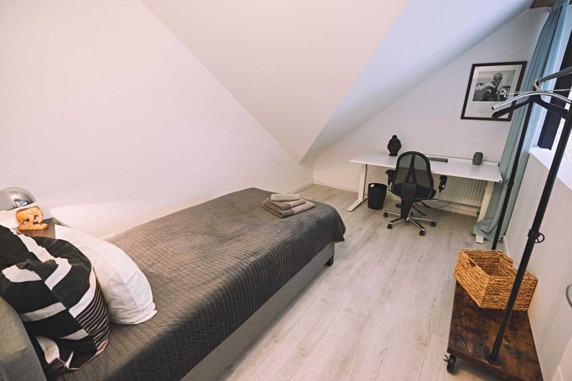 Bildstein'S "Kathmandu" Apartment Langenfeld  Ngoại thất bức ảnh